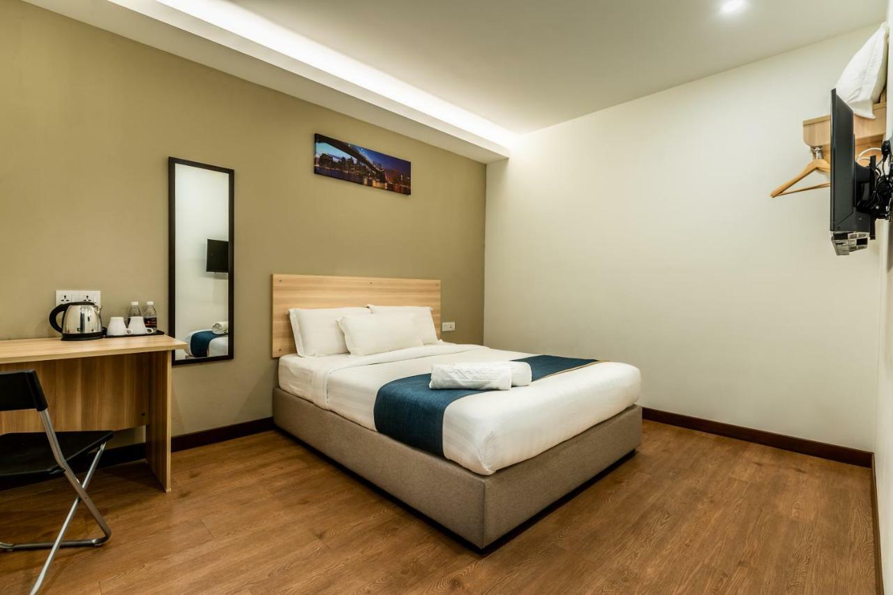 Orange Hotel Kota Kemuning @ Шах-Алам Экстерьер фото